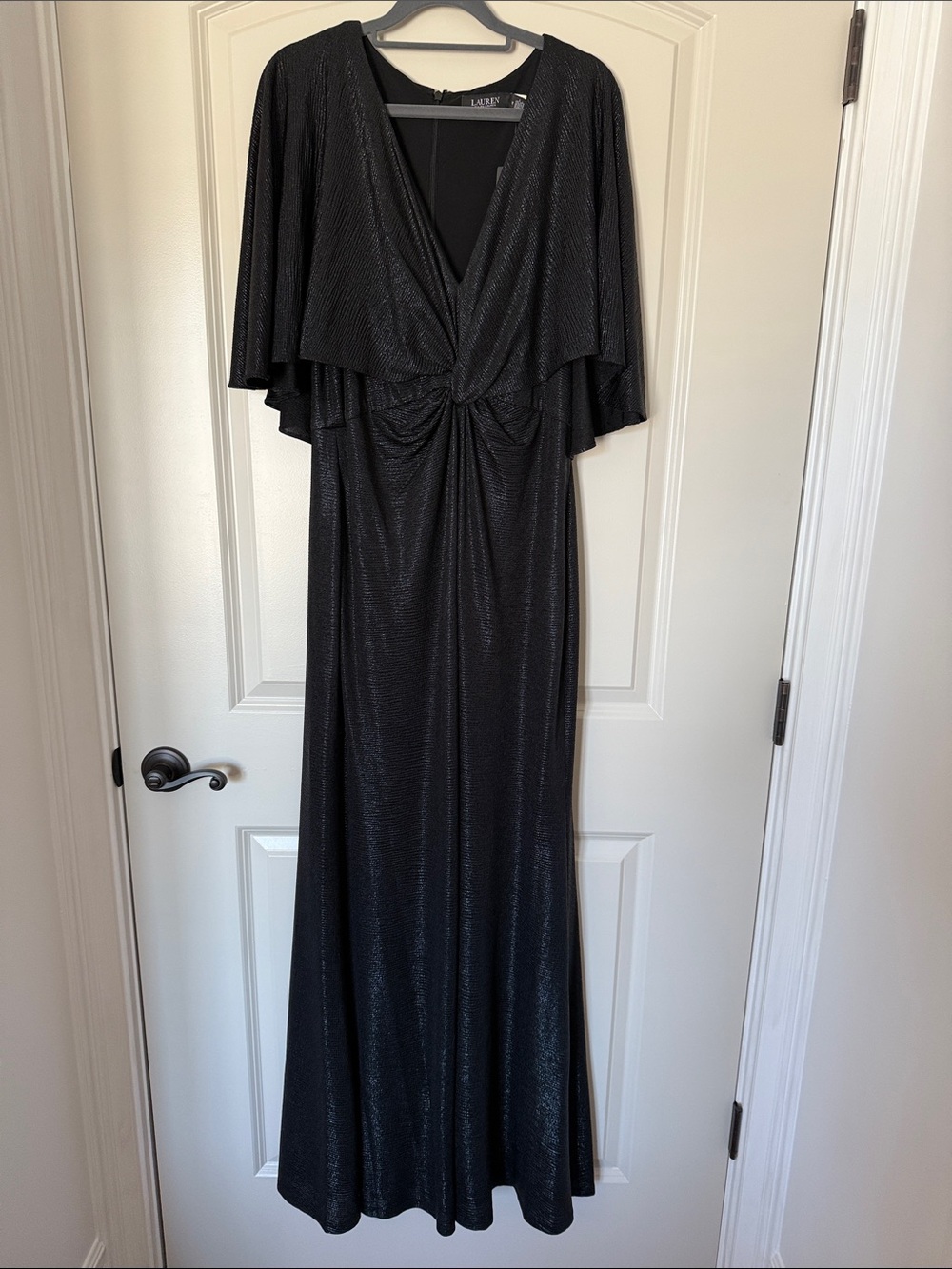 NWT Lauren Ralph Lauren Metallic Twist-Front Cape Gown Black/Dark Silver Size 12
